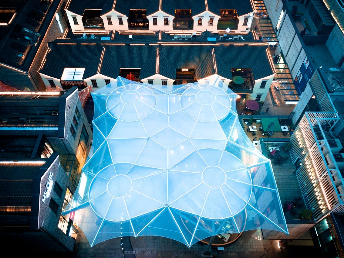 Single-layer and 2-layer ETFE air cushion membrane structure